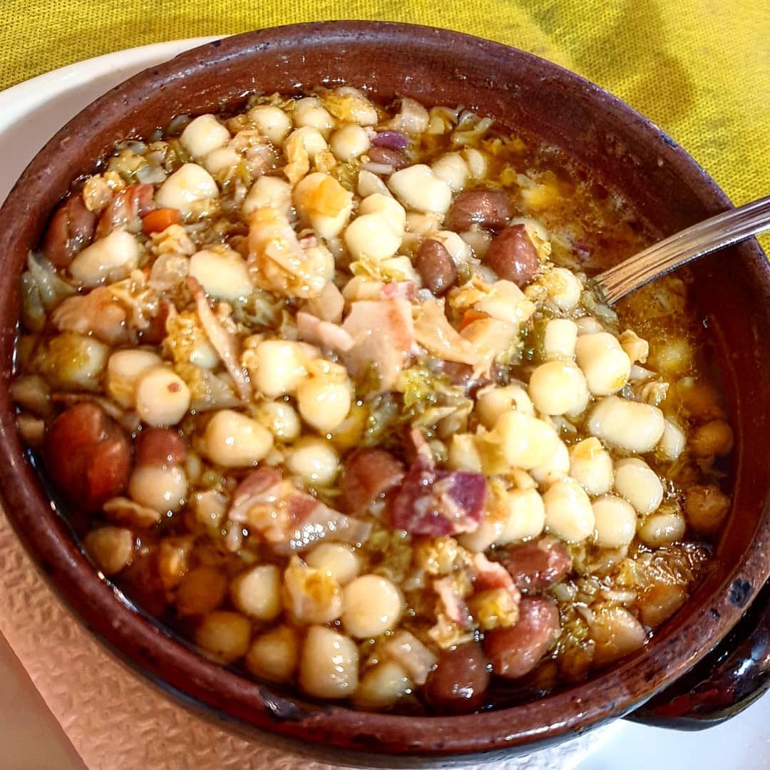 51791780_117907179350182_3158041590802822431_n