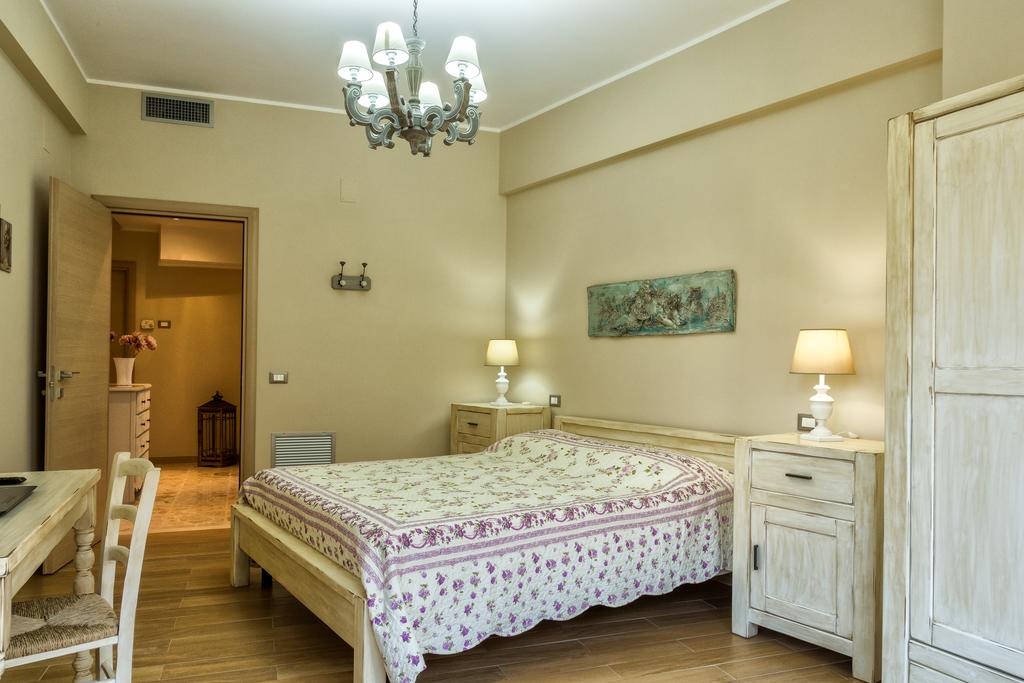 trekking-wandern-gardasee-lake-garda